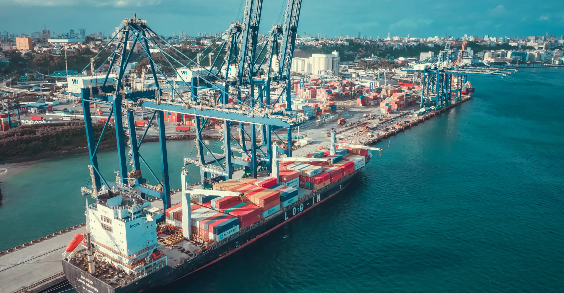 Terminal de Vila Velha container operations